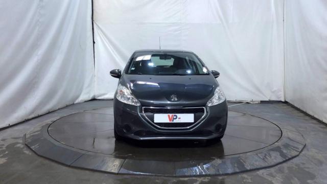 Peugeot 208 image 7