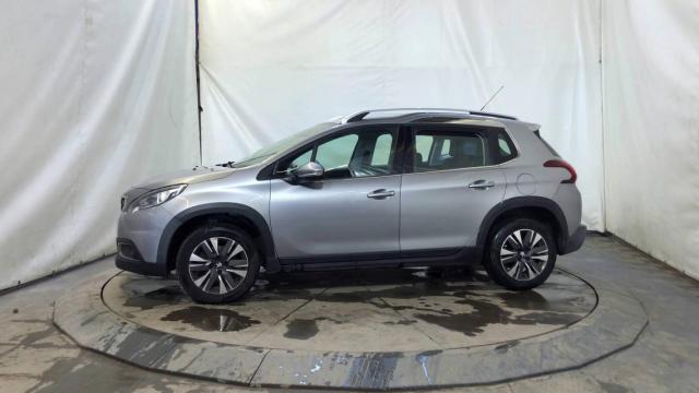 Peugeot 2008 image 4