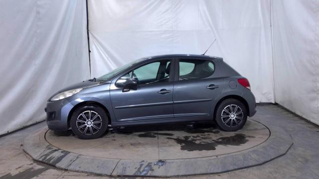 Peugeot 207 image 2