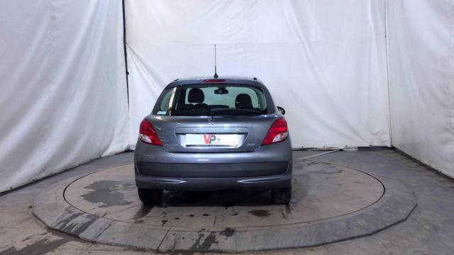 Peugeot 207 image 6