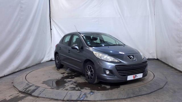 Peugeot 207 image 7