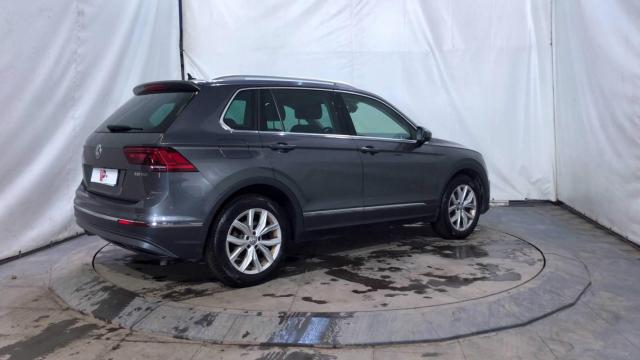 Volkswagen Tiguan image 2