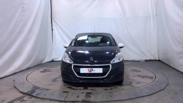 Peugeot 208 image 6