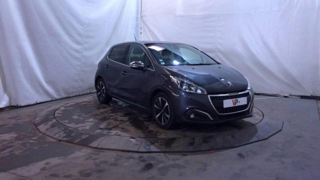 Peugeot 208 image 5