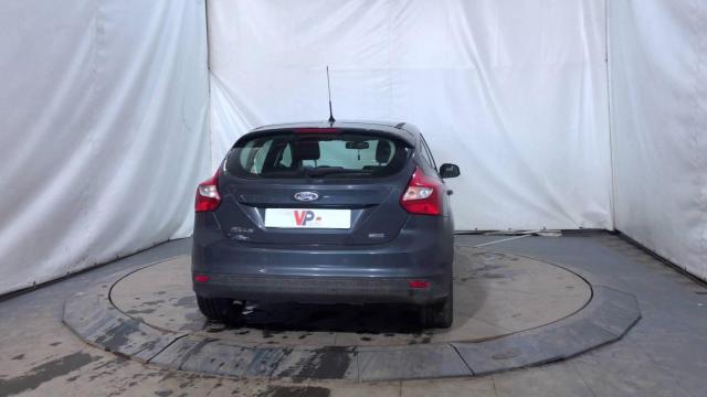Ford Focus image 6