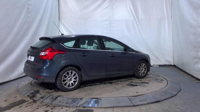 Ford Focus image 2