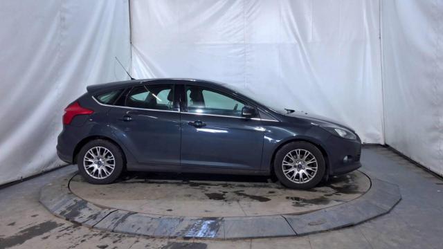 Ford Focus image 7