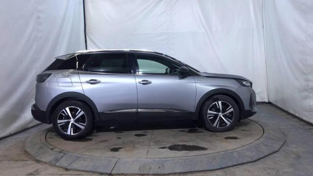 Peugeot 3008 image 3