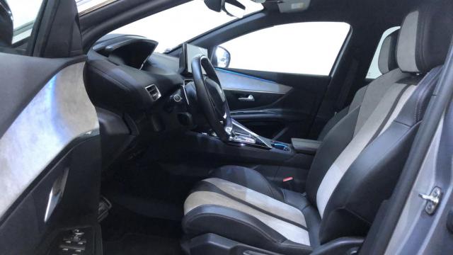 Peugeot 3008 image 5