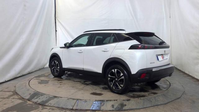 Peugeot 2008 image 6