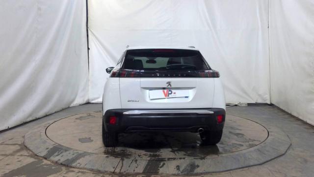Peugeot 2008 image 5