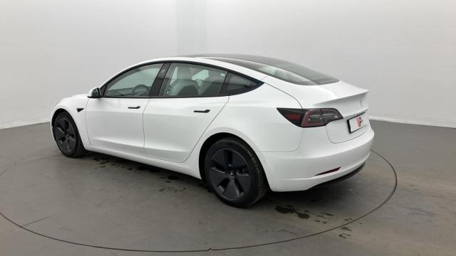Tesla Model 3 image 2