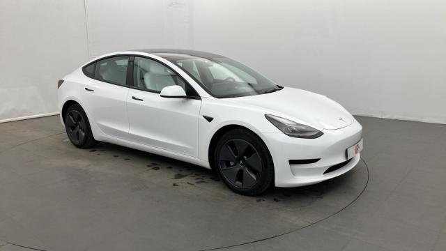 Tesla Model 3 image 7