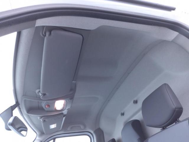 Renault Master image 8