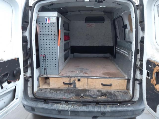 Renault Kangoo Express image 2