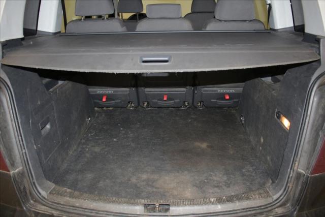 Volkswagen Touran image 4