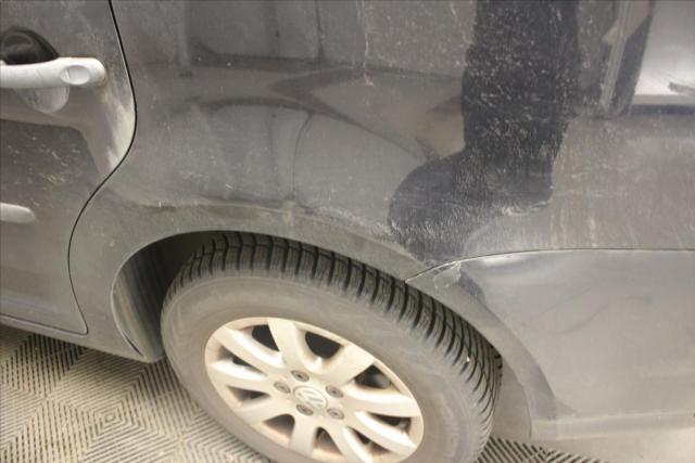 Volkswagen Touran image 3