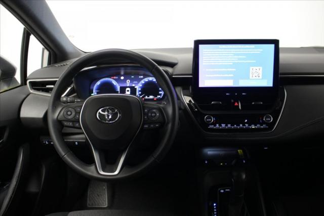 Toyota Corolla image 6