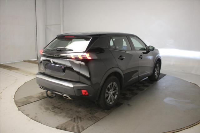 Peugeot 2008 image 1