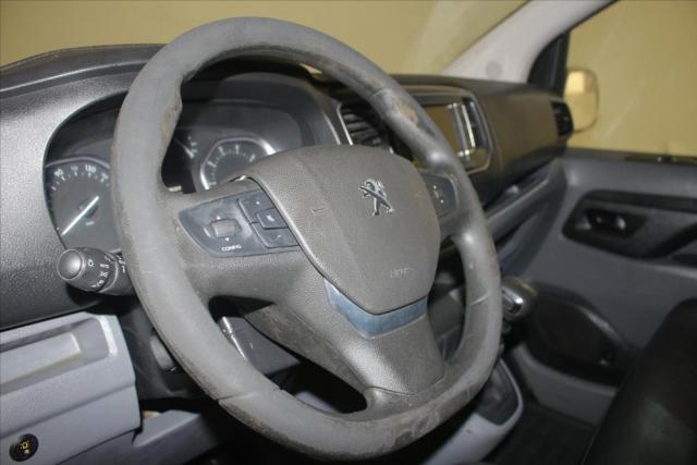 Peugeot Expert image 2