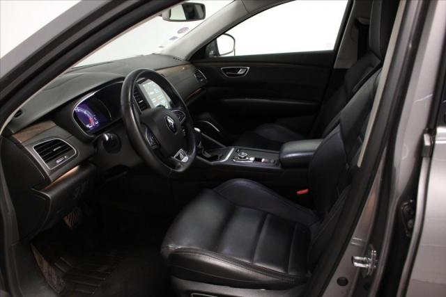 Renault Talisman Estate image 3