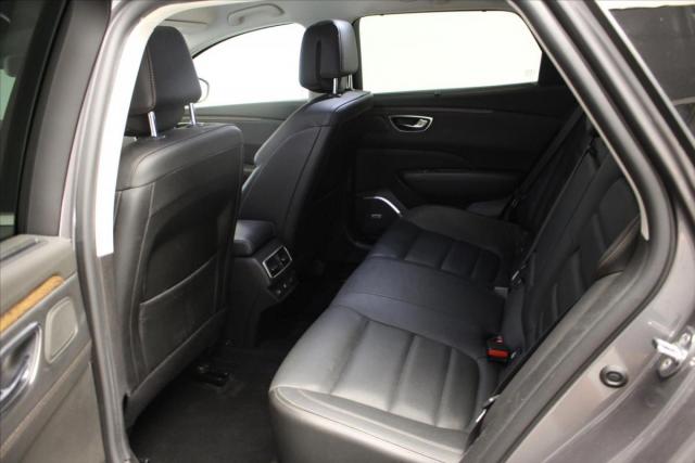 Renault Talisman Estate image 4