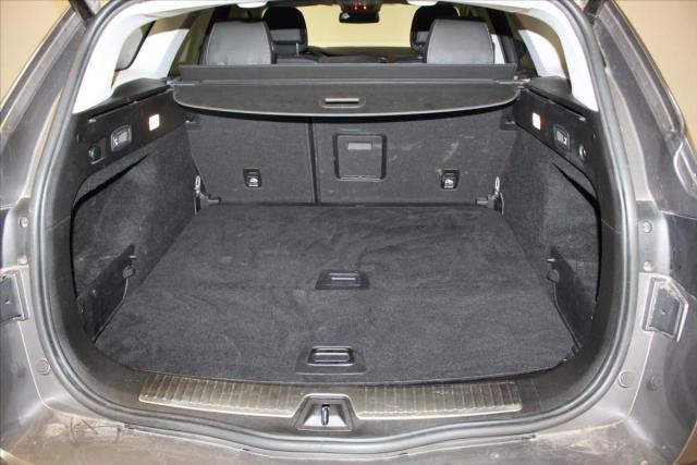 Renault Talisman Estate image 8