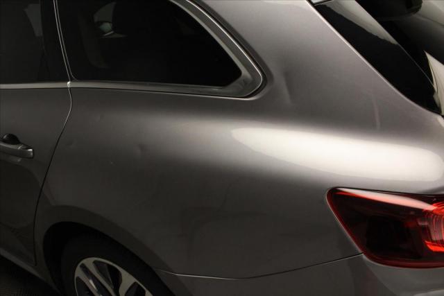 Renault Talisman Estate image 7
