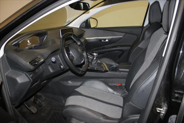 Peugeot 3008 image 6