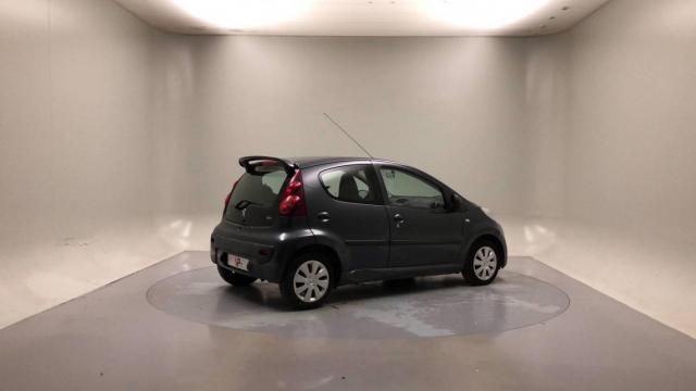 Peugeot 107 image 7