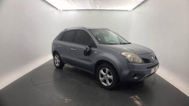 Renault Koleos image 2