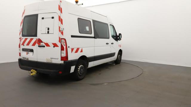 Renault Master image 2
