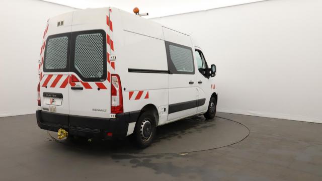 Renault Master image 2
