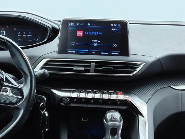 Peugeot 3008 image 3