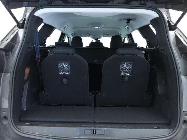 Peugeot 5008 image 3