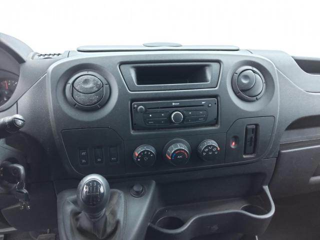 Renault Master image 3