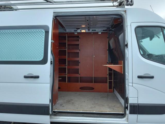 Renault Master image 2