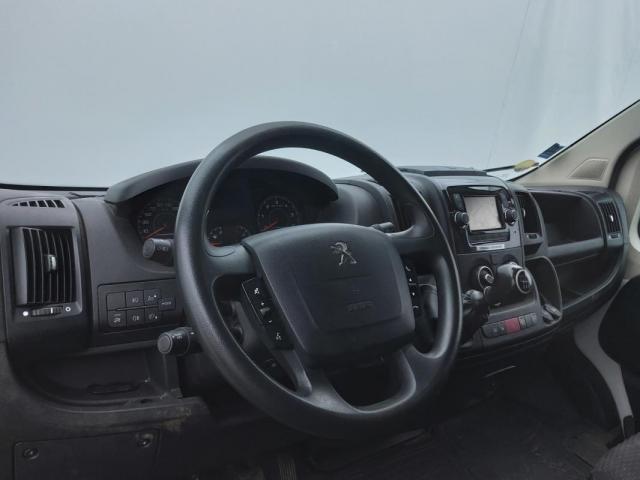 Peugeot Boxer image 8