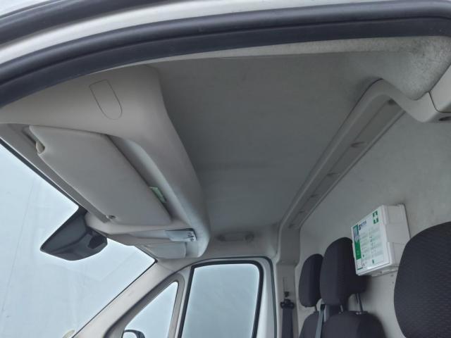 Peugeot Boxer image 1