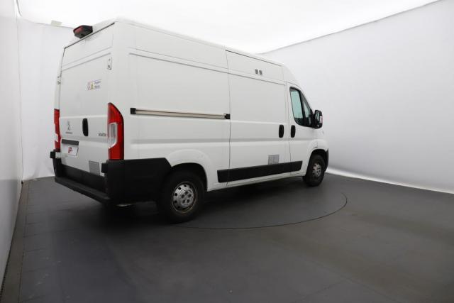 Peugeot Boxer image 8