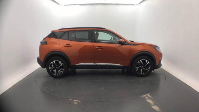Peugeot 2008 image 3