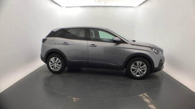 Peugeot 3008 image 3