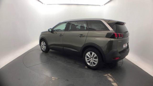 Peugeot 5008 image 5