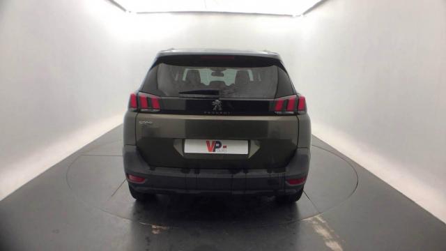 Peugeot 5008 image 8
