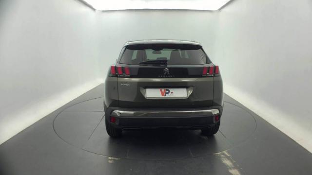Peugeot 3008 image 3