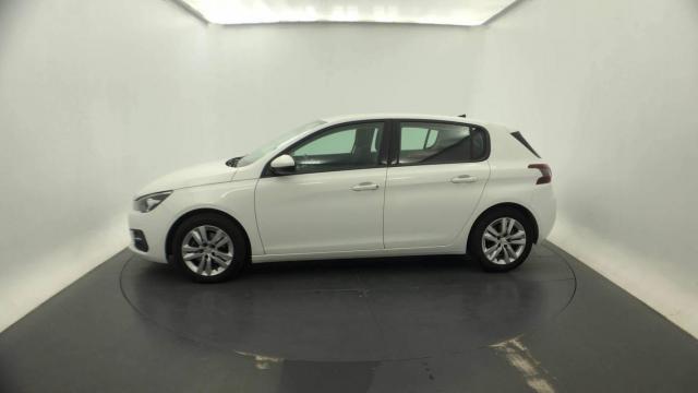 Peugeot 308 image 8