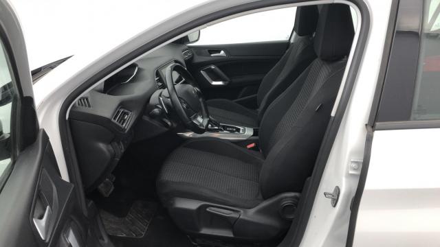 Peugeot 308 image 5