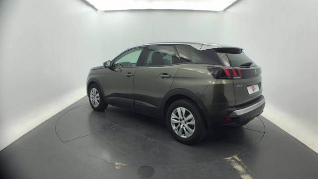 Peugeot 3008 image 2