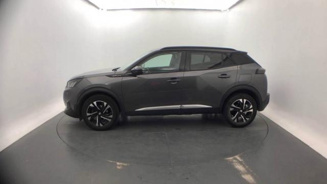 Peugeot 2008 image 8