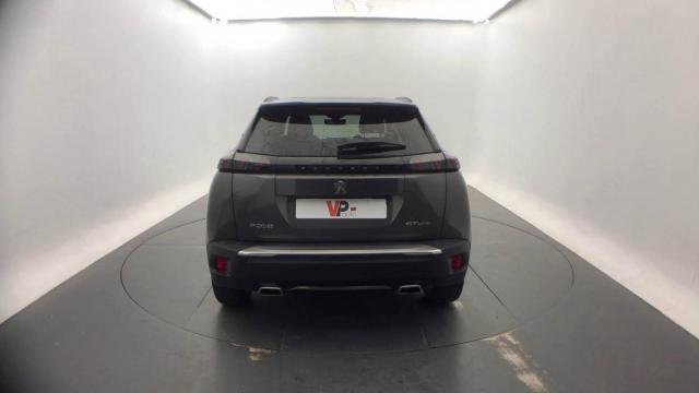 Peugeot 2008 image 6